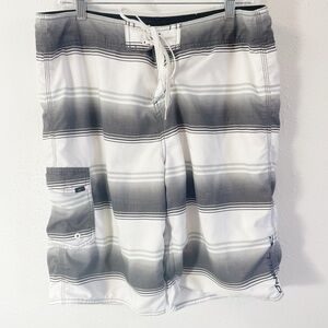 O’Neill‎ board shorts size 34